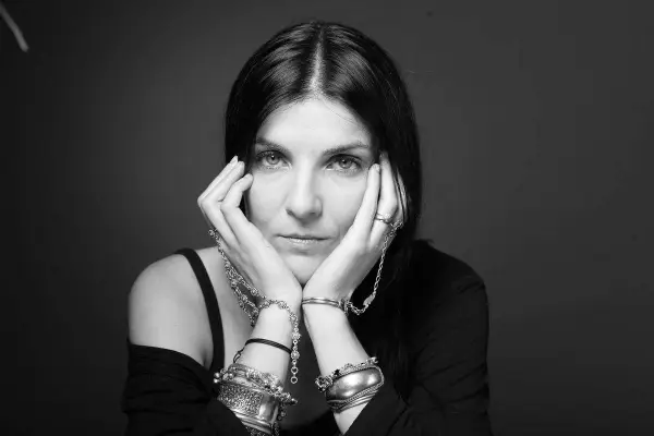 Ce ne spunem când nu ne vorbim