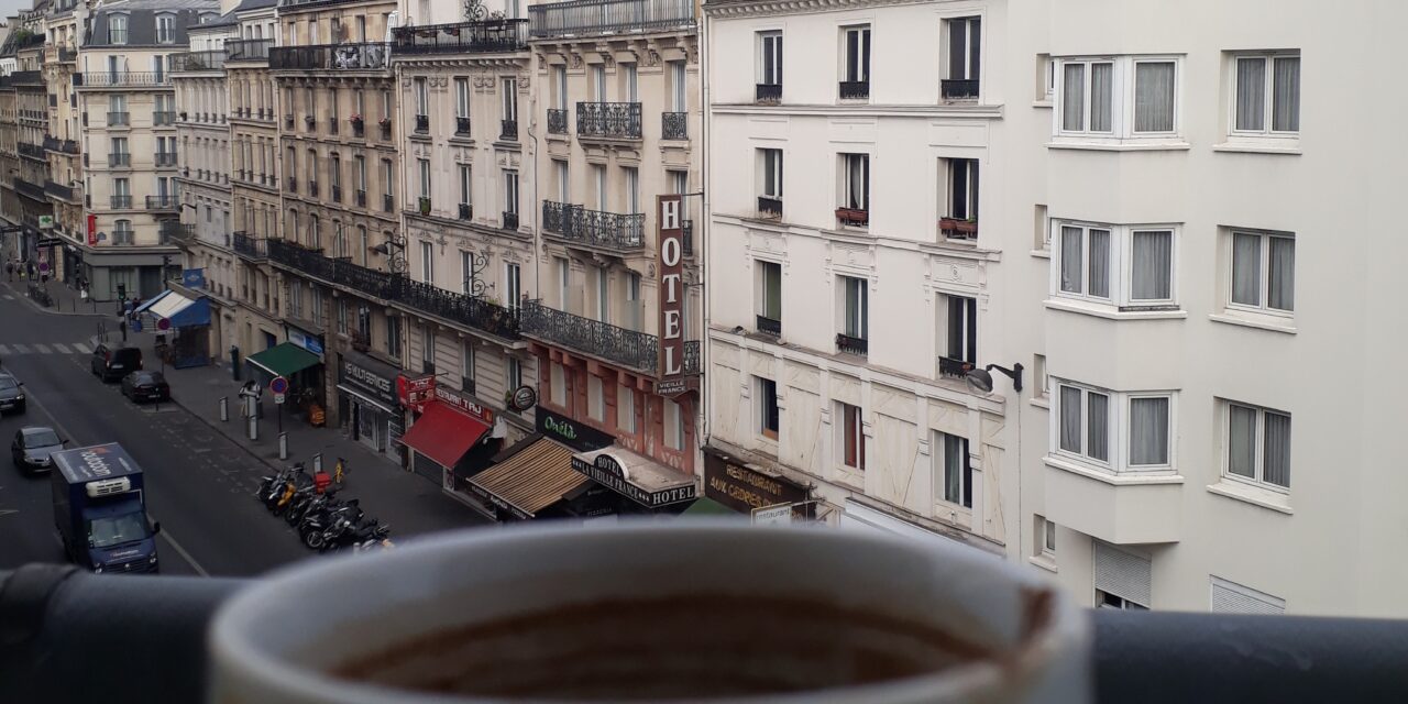 Singuratatea unghiilor roșii