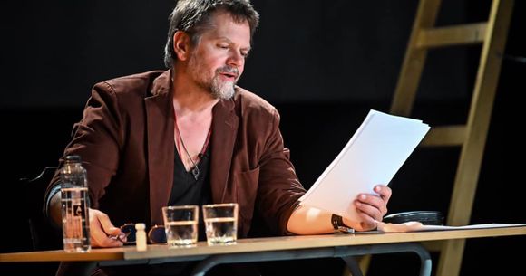 Florin Piersic Jr: Un actor are voie să facă lucruri pentru care oamenii obișnuiți ar fi amendați.