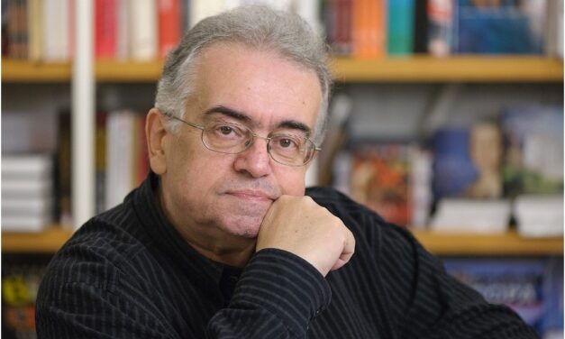 Dan C. Mihăilescu: „După lectura mea, cartea arată ca un câmp de bătălie”