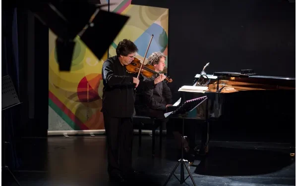 Vioara lui George Enescu se aude în liceele bucureştene