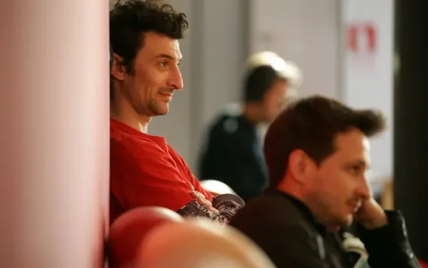 Hamlet de W. Shakespeare în regia Adei Lupu Hausvater și pe muzică Subcarpați, un spectacol-eveniment pe scena Naționalului timișorean