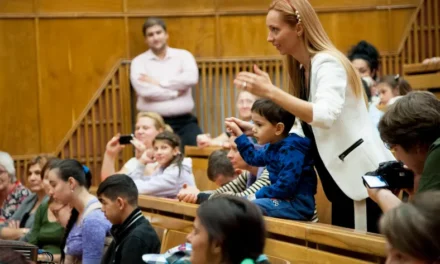 De Ziua Internațională a Muzicii, Corul Madrigal a concertat la Spitalul Marie S. Curie