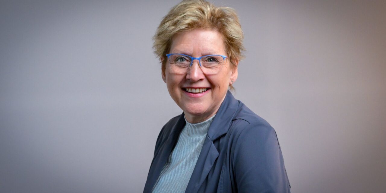 Colette de Bruin: „Loialitatea părintelui față de copil oferă o capacitate semnificativă de adaptare în întâmpinarea stressului și autismului.”
