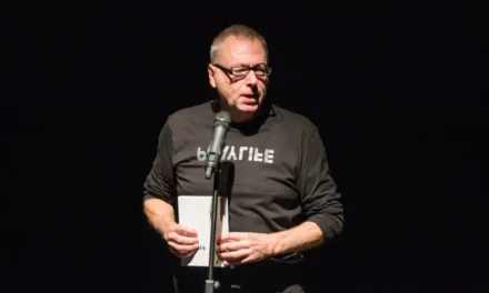 „Miroirs”, de Gigi Căciuleanu sau reflecția personalității polivalente