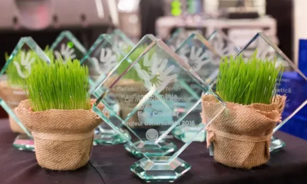 Asociația Help Autism a desemnat câștigatorii premiilor „Trofeul Generozităţii” 2016