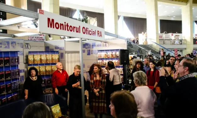 Imaginaria – „O carte-album unică în literatura română: 50 de poeme care reflectă verbal 50 de picturi.”