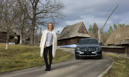 Mercedes-Benz România te invită „Pe urmele celor mai buni”