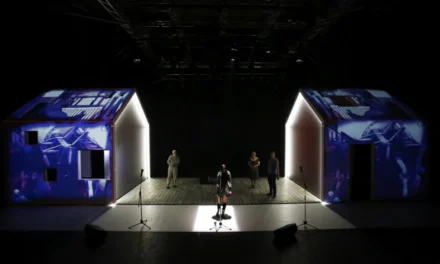 Fără Dumnezeu, printre oameni