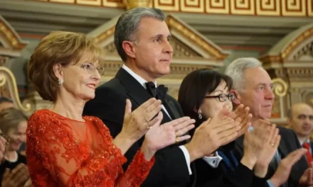 O seară de gală la cea de-a zecea ediție a Concertului Regal Caritabil