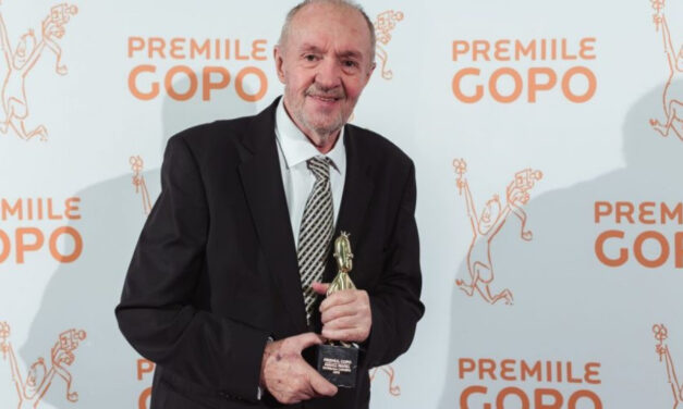 Vladimir Găitan: „De câte ori reușesc să mă duc la teatru, să văd un spectacol, plec de-acolo alt om – sunt mai bogat, sunt mai frumos, sunt mai drept!“