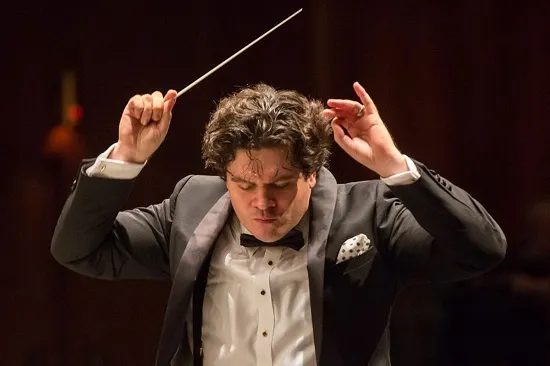 Cristian Măcelaru va prelua bagheta de la  Mariss Jansons  pentru concertul cu Orchestra Regală Concertgebouw