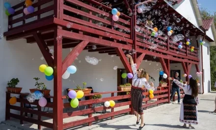 Hope and Homes for Children și Holcim România au inaugurat  casa de tip familial „Felix” din Roznov