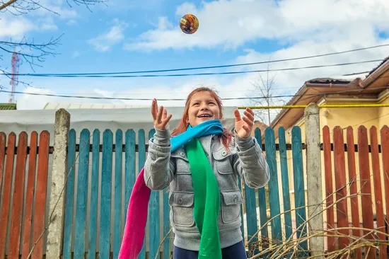 Fundația Société Générale susține activitatea Hope and Homes for Children și  ajută la îmbunătățirea vieții tinerilor care părăsesc sistemul de protecție a copilului din România