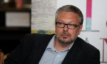 Scriitorul Mihail Şişkin: Dragostea care pune stăpânire pe om este întotdeauna aceeași și va fi întotdeauna aceeași – cea mai puternică forță de pe pământ.