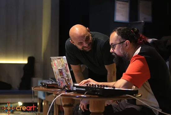 URBAN GIF SHOW sau despre noile semnificații ale vieții urbane, o producție inovatoare marca Florin Fieroiu, este în pregătire la Teatrelli