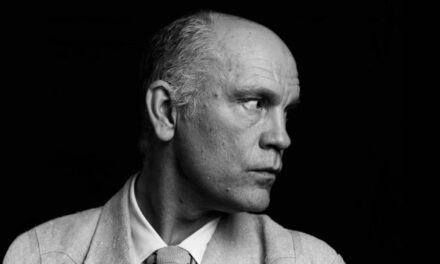 John Malkovich il va interpreta pe Sergiu Celibidache în filmul biografic Cravata Galbenă
