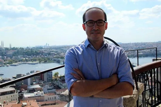 Nou în colecția ANANSI: Labirint de Burhan Sönmez, unul dintre cei mai importanți scriitori ai Turciei de astăzi