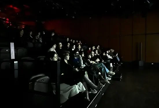 Unul dintre cele mai importante evenimente de pe scena de artă contemporană locală a ultimilor ani a avut loc la București la inițiativa Gaep, în parteneriat cu i8 Gallery