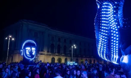 Spotlight Festival, cel mai mare festival de artă vizuală în aer liber din Bucureşti, vizitat de peste 120.000 de persoane