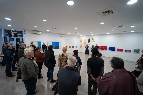Simplitatea geometrică celebrată la Elite Art Gallery