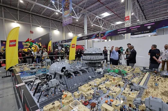 RoLUG și LEGO® România primesc titlul Guinness World Records™ pentru  cea mai mare dioramă din piese LEGO® din lume