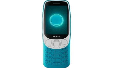 Un telefon legendar se întoarce la aniversarea a 25 de ani de la lansare, când „dumbphone”-urile devin din ce în ce mai populare