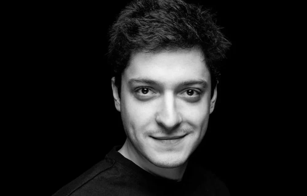 Tudor Cucu Dumitrescu, actor al Teatrului „Stela Popescu” – premiul UNITER pentru cel mai bun actor, pentru rolul Hedwig