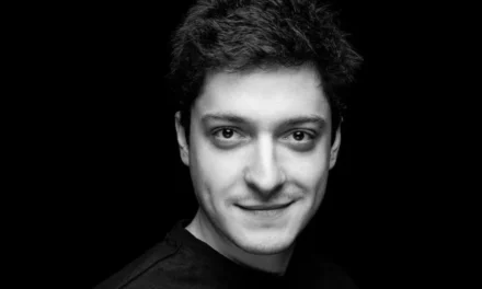 Tudor Cucu Dumitrescu, actor al Teatrului „Stela Popescu” – premiul UNITER pentru cel mai bun actor, pentru rolul Hedwig