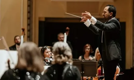 Dirijorul Alexandru Ilie și Filarmonica Pitești în premieră în China