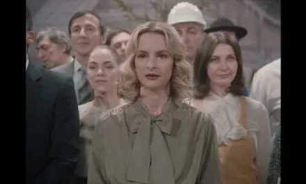 Anul Nou care n-a fost, lungmetrajul de debut al regizorului Bogdan Mureșanu, va avea premiera mondială la Festivalul Internațional de Film de la Veneția