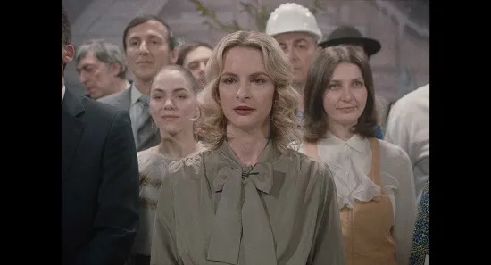 Anul Nou care n-a fost, lungmetrajul de debut al regizorului Bogdan Mureșanu, va avea premiera mondială la Festivalul Internațional de Film de la Veneția