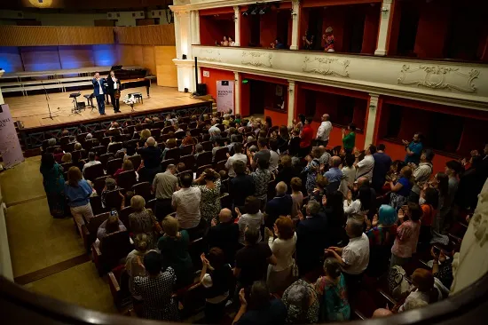 Șase câștigători ai Concursului Internațional George Enescu vor susține recitaluri unice pe scena din Sibiu