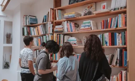 Design olandez live în Biblioteca Glitch: Richard Niessen & Esther de Vries vin la București