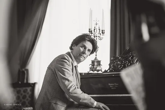 Turneul național al filmului despre George Enescu începe la Iași
