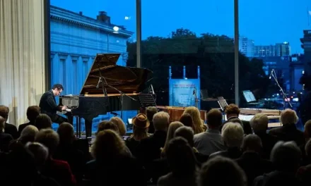 Un artist, un pian, un țambal la Ateneul Român din Bucureşti – recital extraordinar Cătălin Răducanu