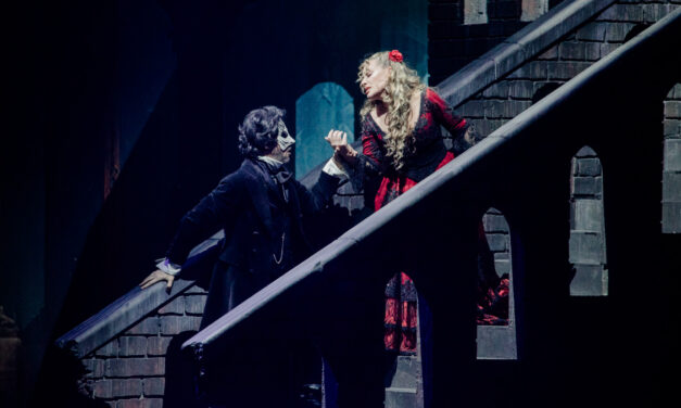 Opera Națională București a deschis noul an cu un tur de forță al musicalului fenomen „Fantoma de la Operă”