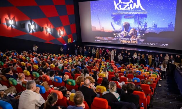 KÎZÎM, primul film românesc a cărui protagonistă este o adolescentă de etnie tătară, aplaudat de 1000 de spectatori la premiera de gală în prezența echipei!