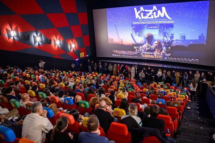 KÎZÎM, primul film românesc a cărui protagonistă este o adolescentă de etnie tătară, aplaudat de 1000 de spectatori la premiera de gală în prezența echipei!