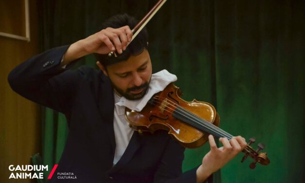 Renumitul violonist român Răzvan Stoica va cânta încă 25 de ani pe vioara Stradivarius 1729 „Ex Ernst”, un instrument de patrimoniu universal