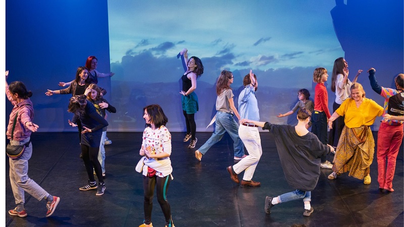 Ziua Internațională a Dansului 2026: mesaj UNESCO și un semnal de alarmă din România