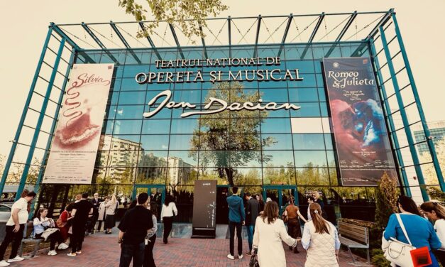 Luna mai – explozie de energie și voie bună la Teatrul de Operetă