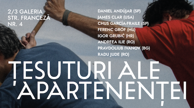 „Țesuturi ale apartenenței” deschide la București seria „În umbra steagului: dialoguri pentru democrație”