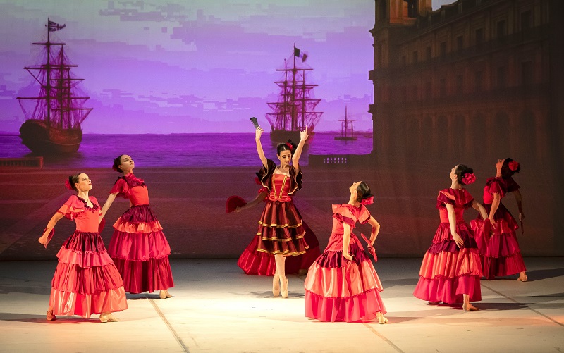 Baletul „Cenușăreasa” de Prokofiev în versiunea companiei de balet a Operei din Ruse, la Bucharest Opera Festival