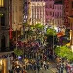 Tur ghidat, dezbatere despre reducerea riscului seismic și activități pentru public, duminică, la „Străzi Deschise – București, Promenadă urbană”
