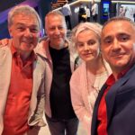 Comedie cu bucluc: zâzanie şi nemulţumiri în distribuţia filmului „MĂ MUT LA MAMA”