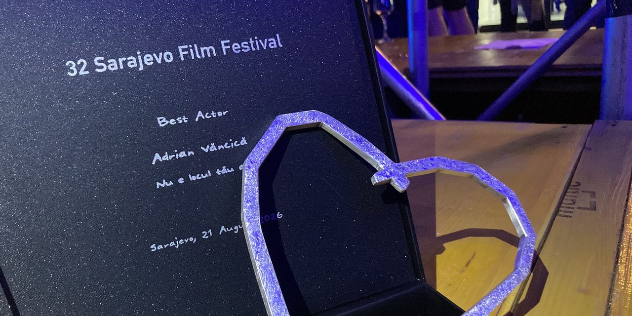 Adrian Văncică a câștigat premiul pentru cel mai bun actor pentru rolul principal din  „Nu e locul tău aici”, la Festivalul Internațional de Film de la Sarajevo