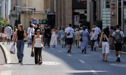 Motociclete istorice, artă, sport și experiențe urbane, în acest weekend, la „Străzi Deschise-București”