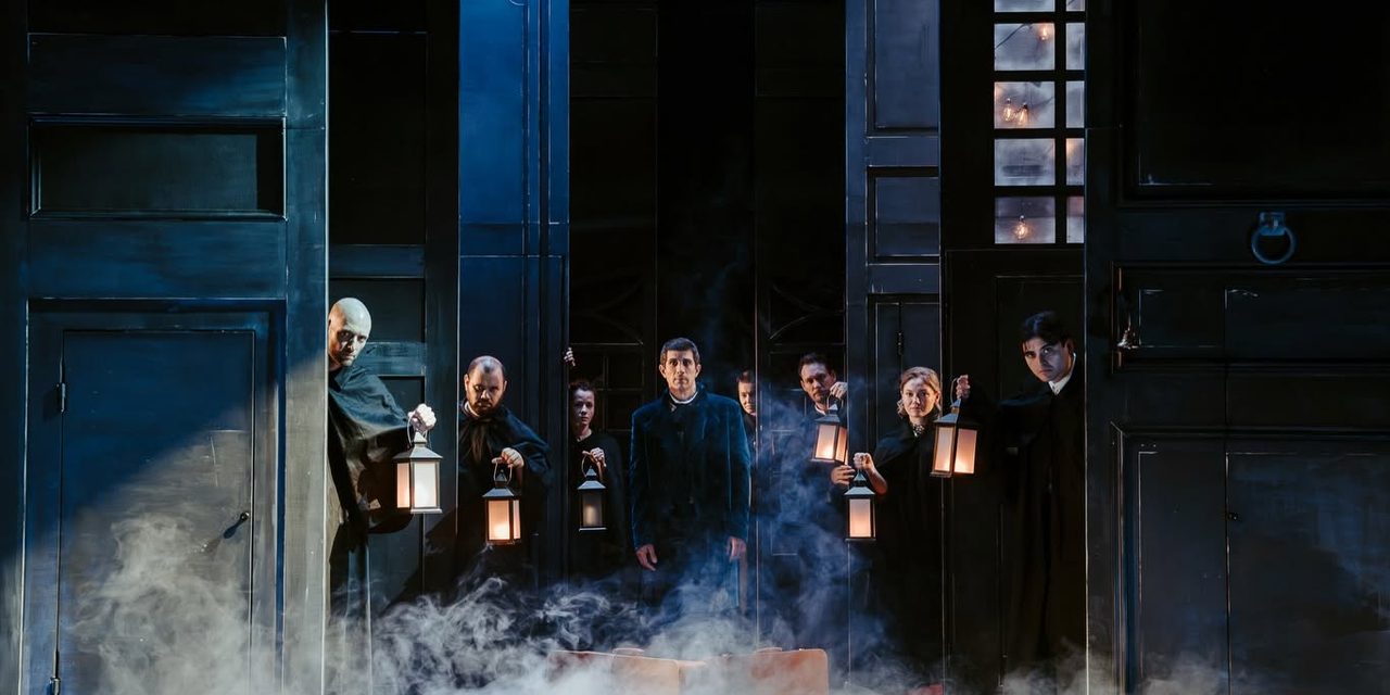 „Marile speranțe”, un spectacol despre cine suntem și ce suntem dispuși să sacrificăm pentru a deveni altcineva – prima premieră a stagiunii la Teatrul EXCELSIOR