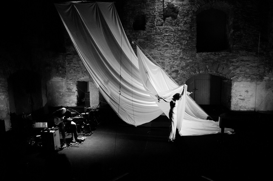 #ATent – micro-secțiune austriacă în cadrul Festivalul Național de Teatru 2026